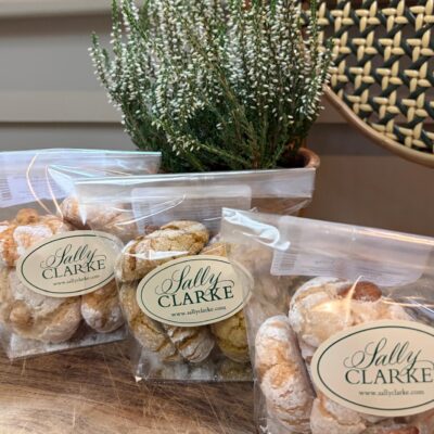 Hazelnut Macaroons